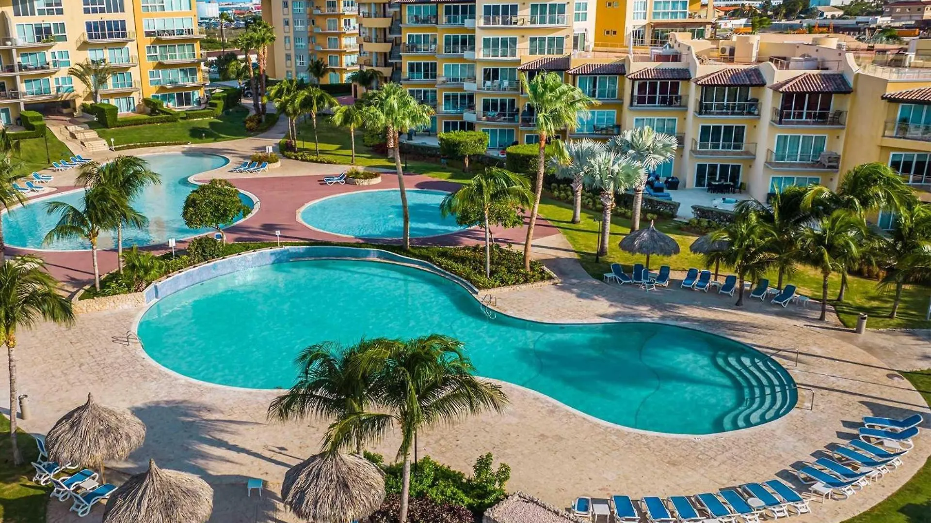 Beachfront - Brisas Del Mar 2Br Condo - E324 شاطئ بالم أروبا