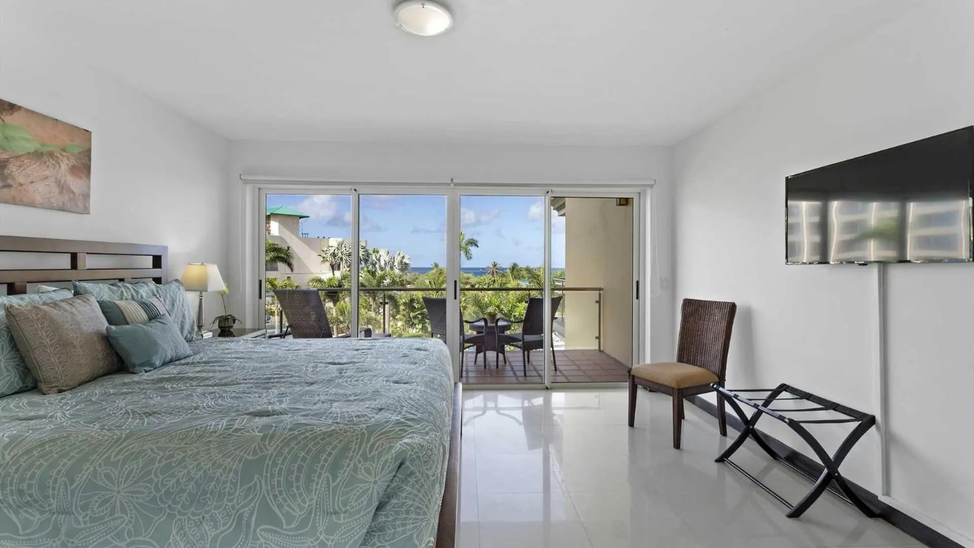 Beachfront - Brisas Del Mar 2Br Condo - E324 شاطئ بالم أروبا