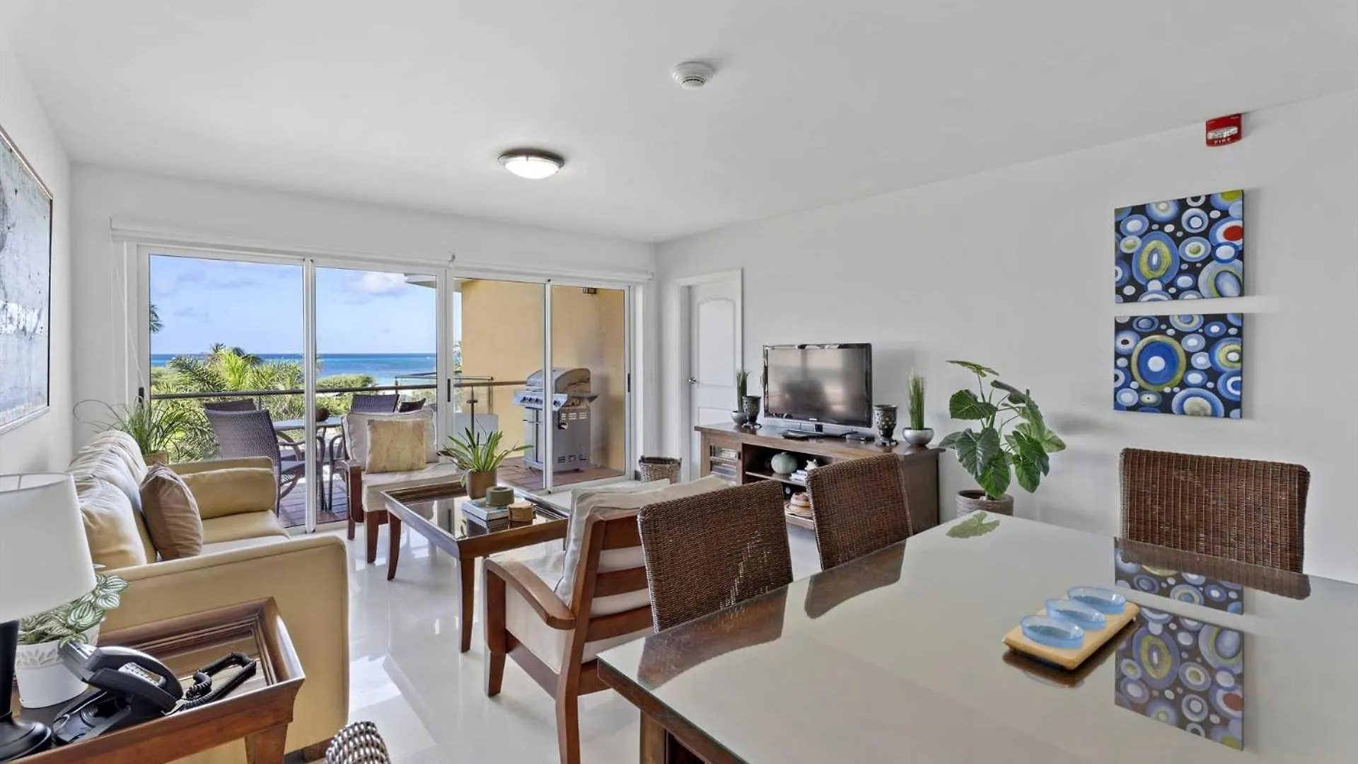 بيت للعطل Beachfront - Brisas Del Mar 2Br Condo - E324 شاطئ بالم أروبا